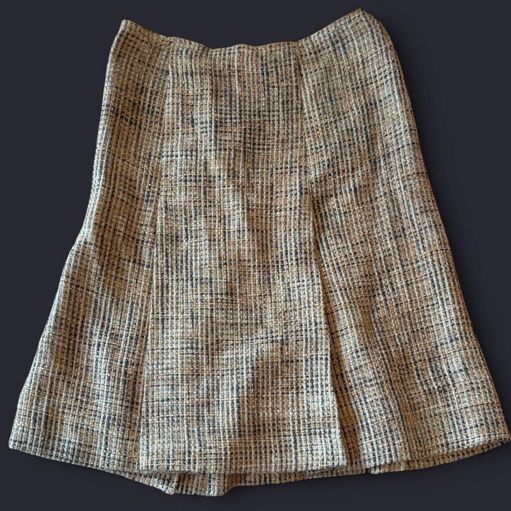 Prada Wool/Alpaca Blend Tweed Pleated Knee Length Skirt (US 4-6/IT 42)